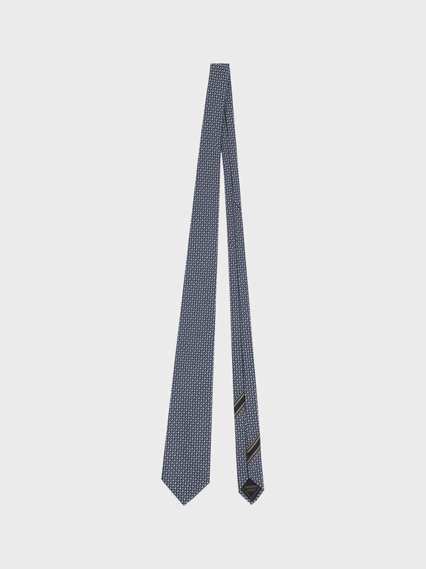 Tie