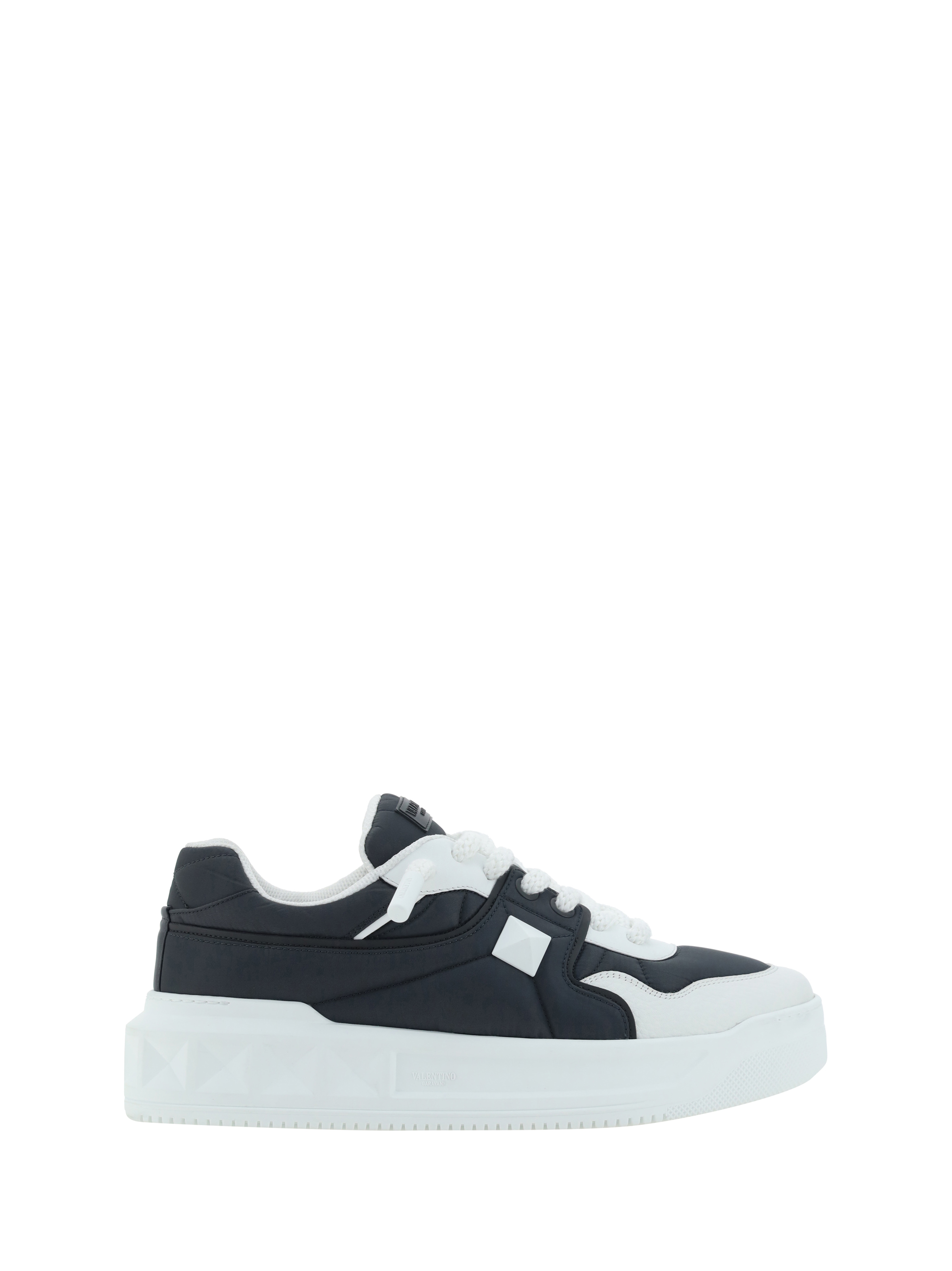 Shop Valentino Sneaker In Bianco/dark Grey/bianco/bianco/bianco