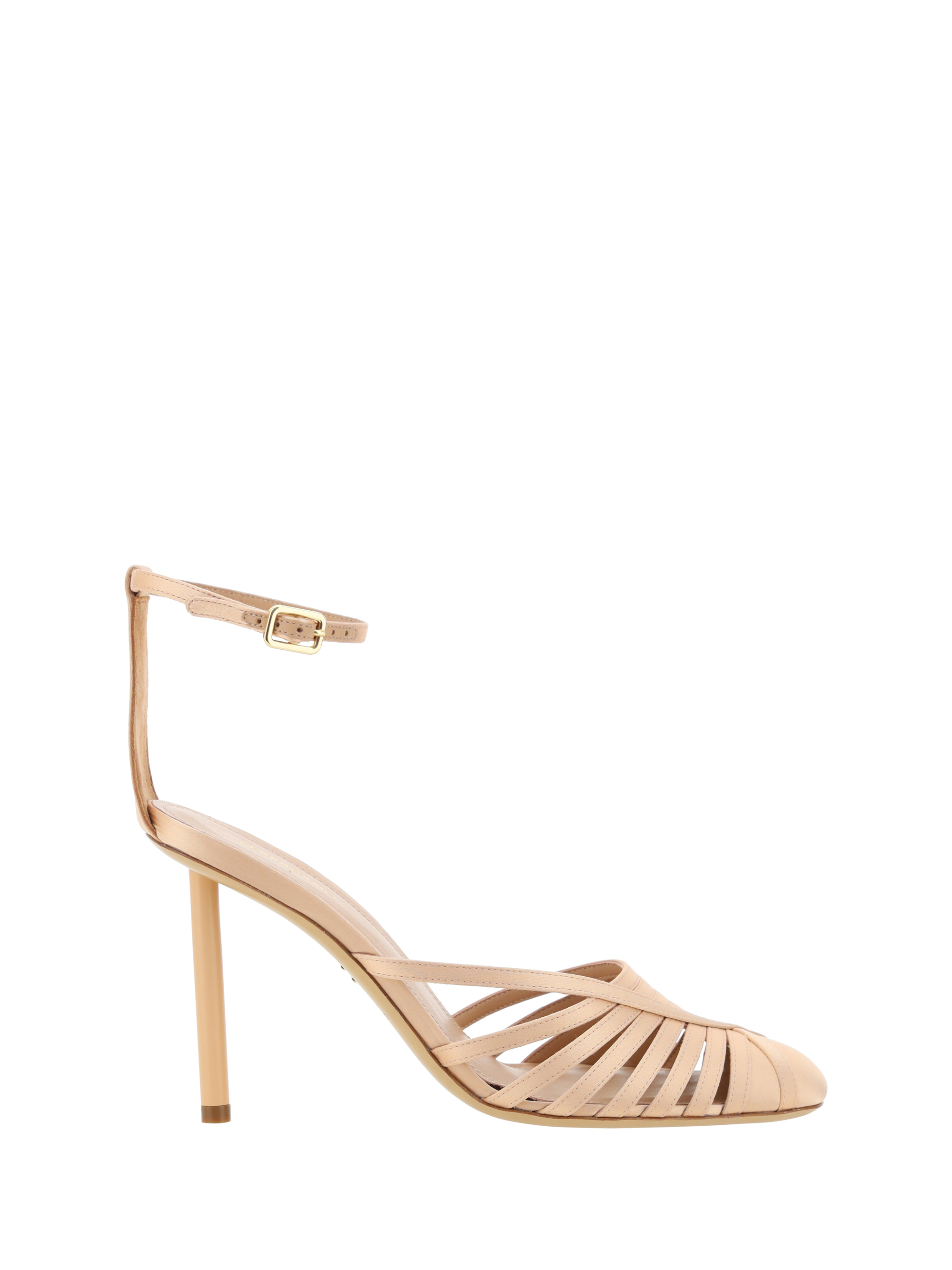 Shop Ferragamo Pump In Beige-white