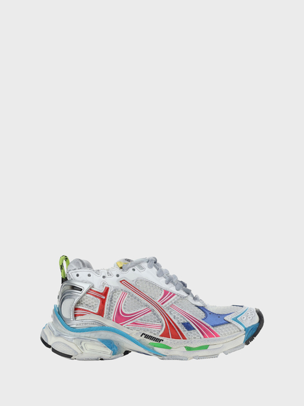 Runner Sneakers