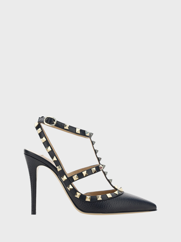 Rockstud pumps