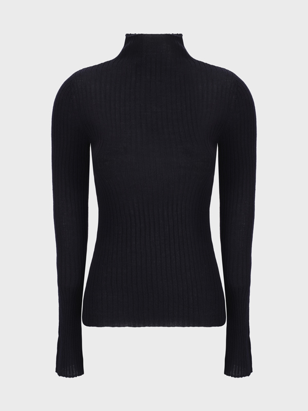 Fitted Mock Neck Top