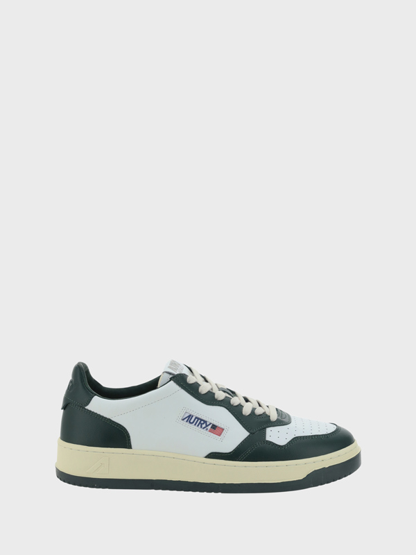 Medalist Low Sneakers