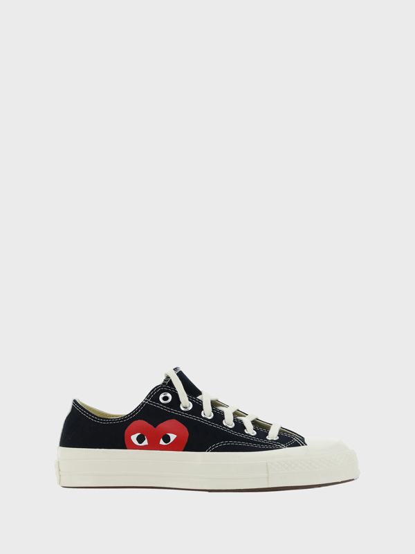 Low Chuck Taylor Sneakers 