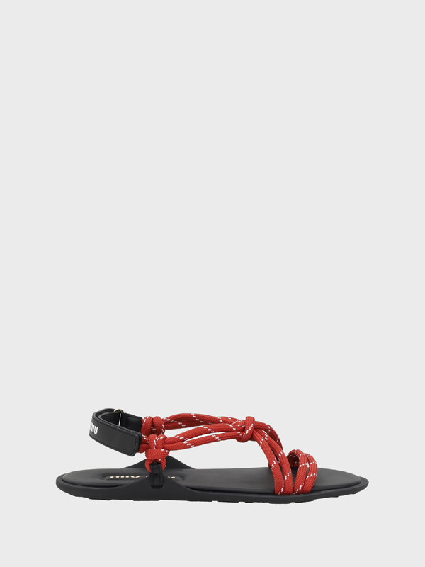 Sandals in rope