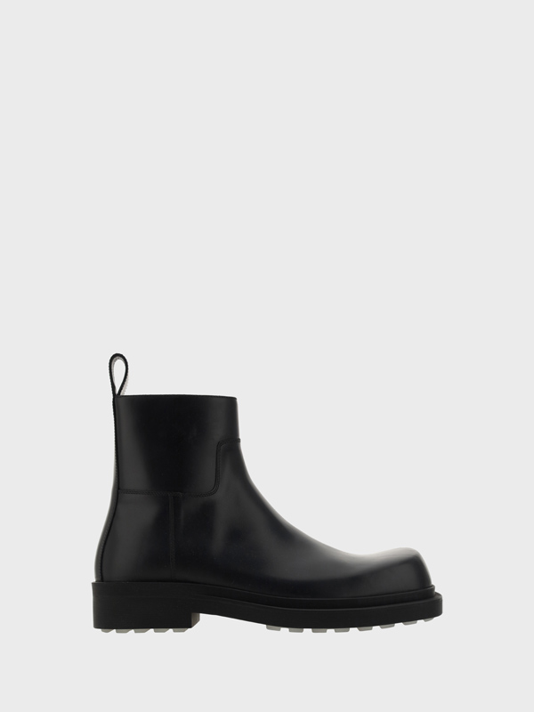 Ben Ankle Boots