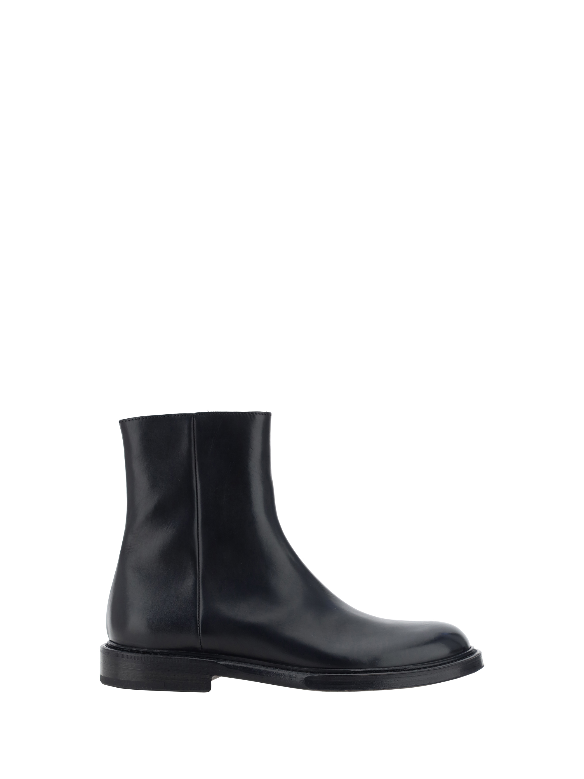 Shop Damy Ankle Boots In Nero