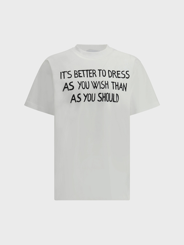 T-Shirt with text