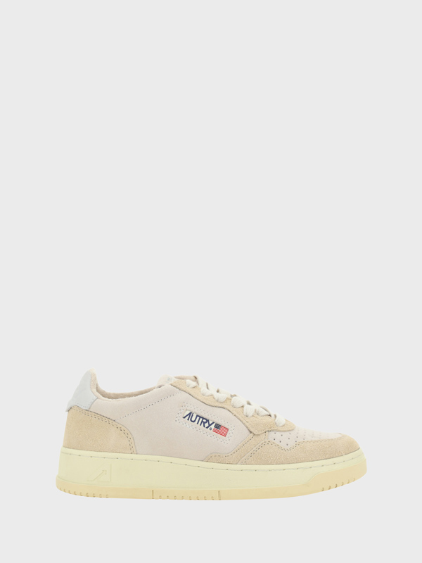 Medalist Low Sneakers