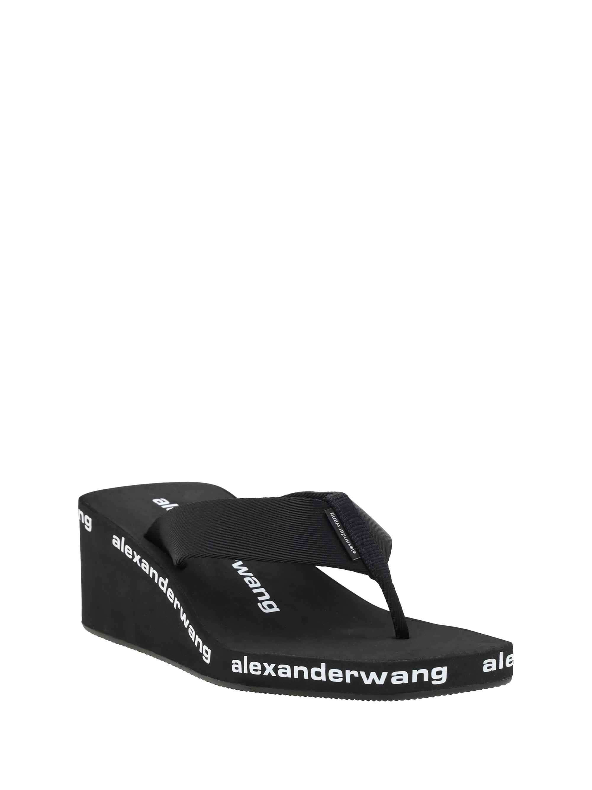 Flip-flop Sandals