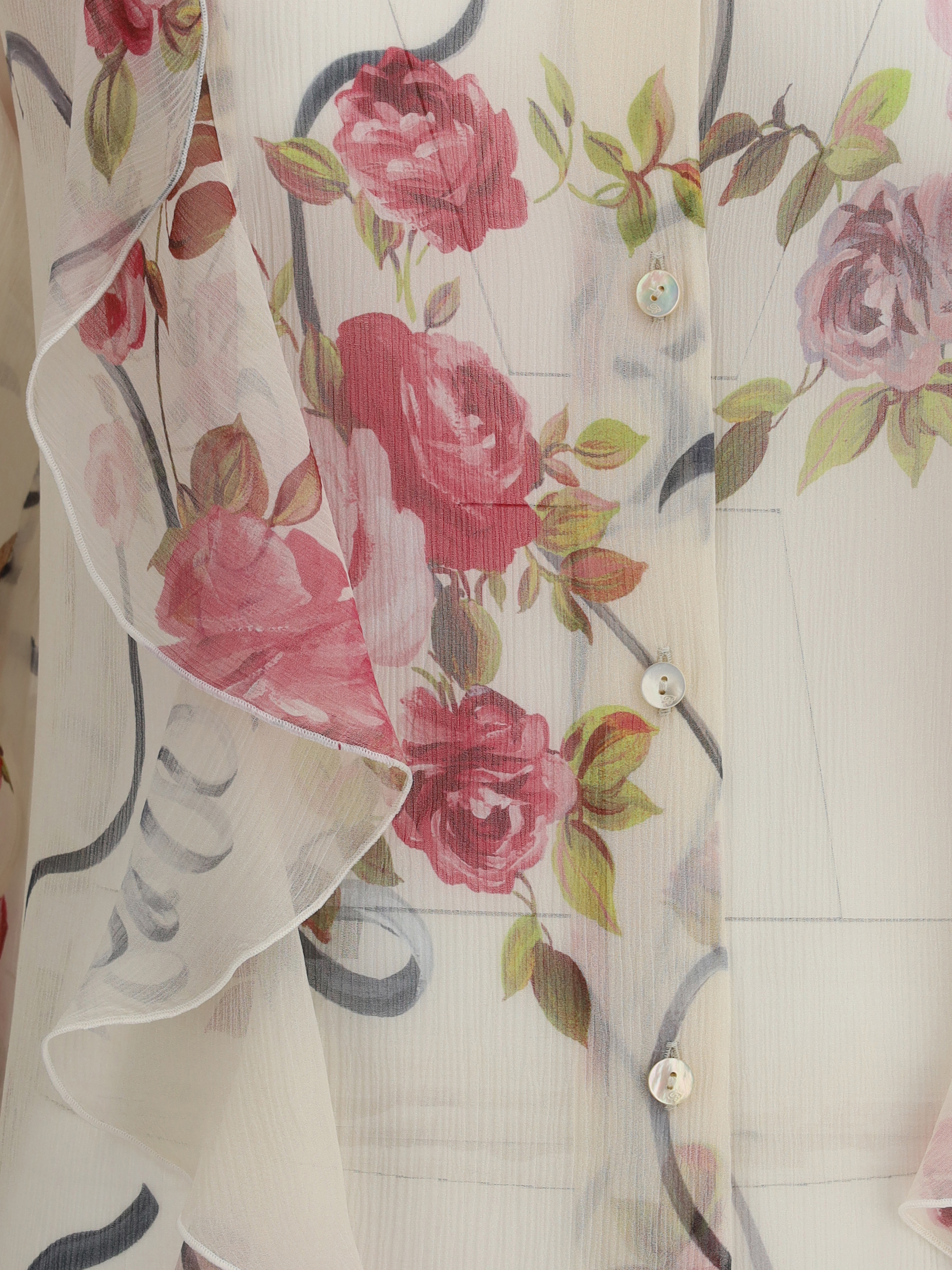 Camicia floreale in chiffon di seta