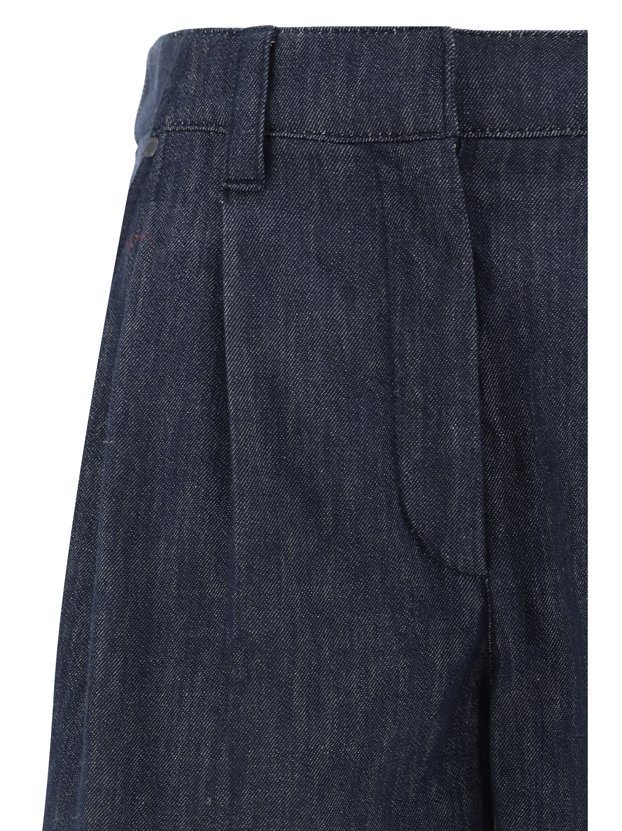 Shorts in denim