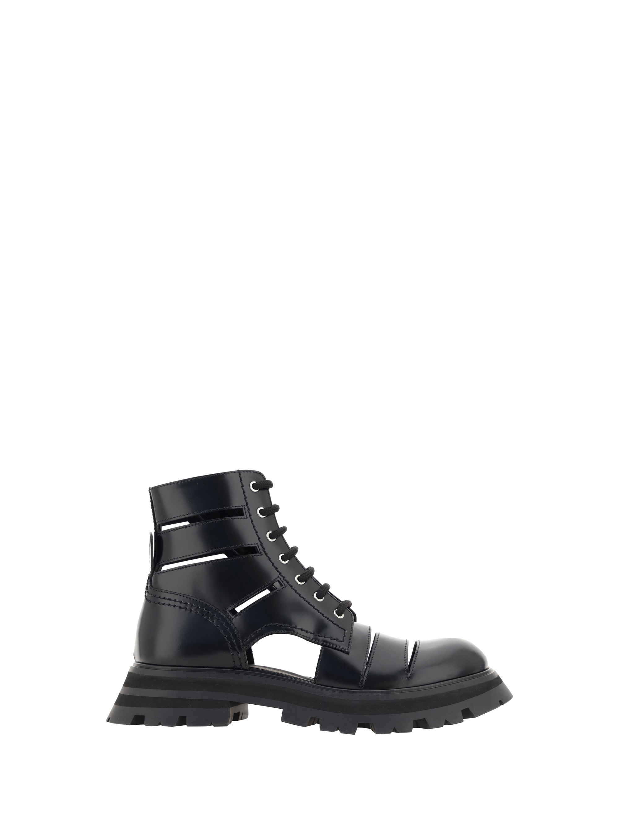 Wander Combat Boots