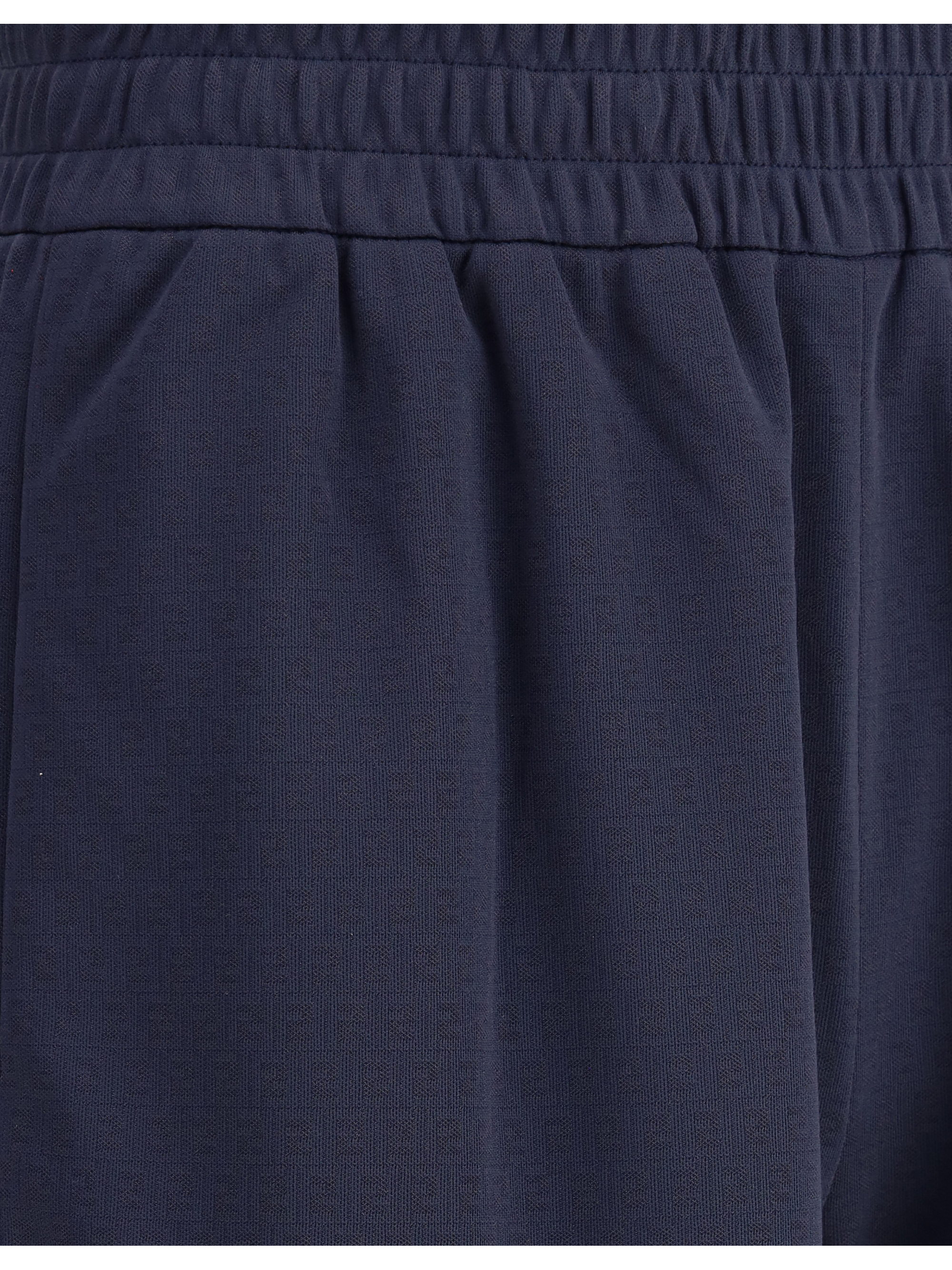 FF pattern Shorts